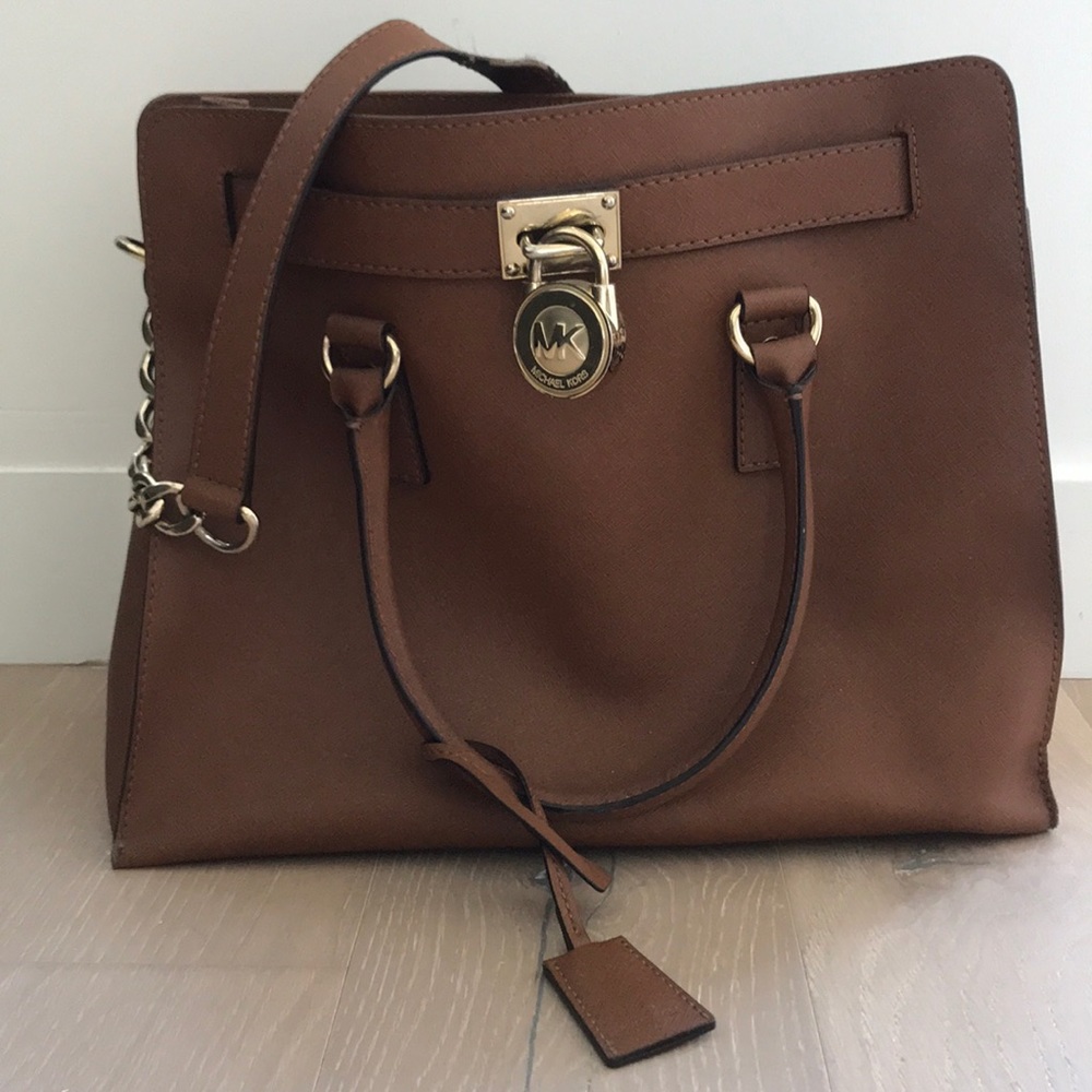 Micheal Kors Satchel